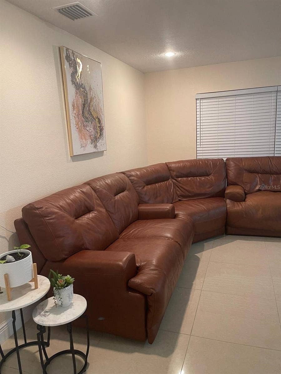 6004 HARDROCK CIRCLE, Orlando, FL 32819 6004 HARDROCK CIRCLE, Orlando, FL 32819