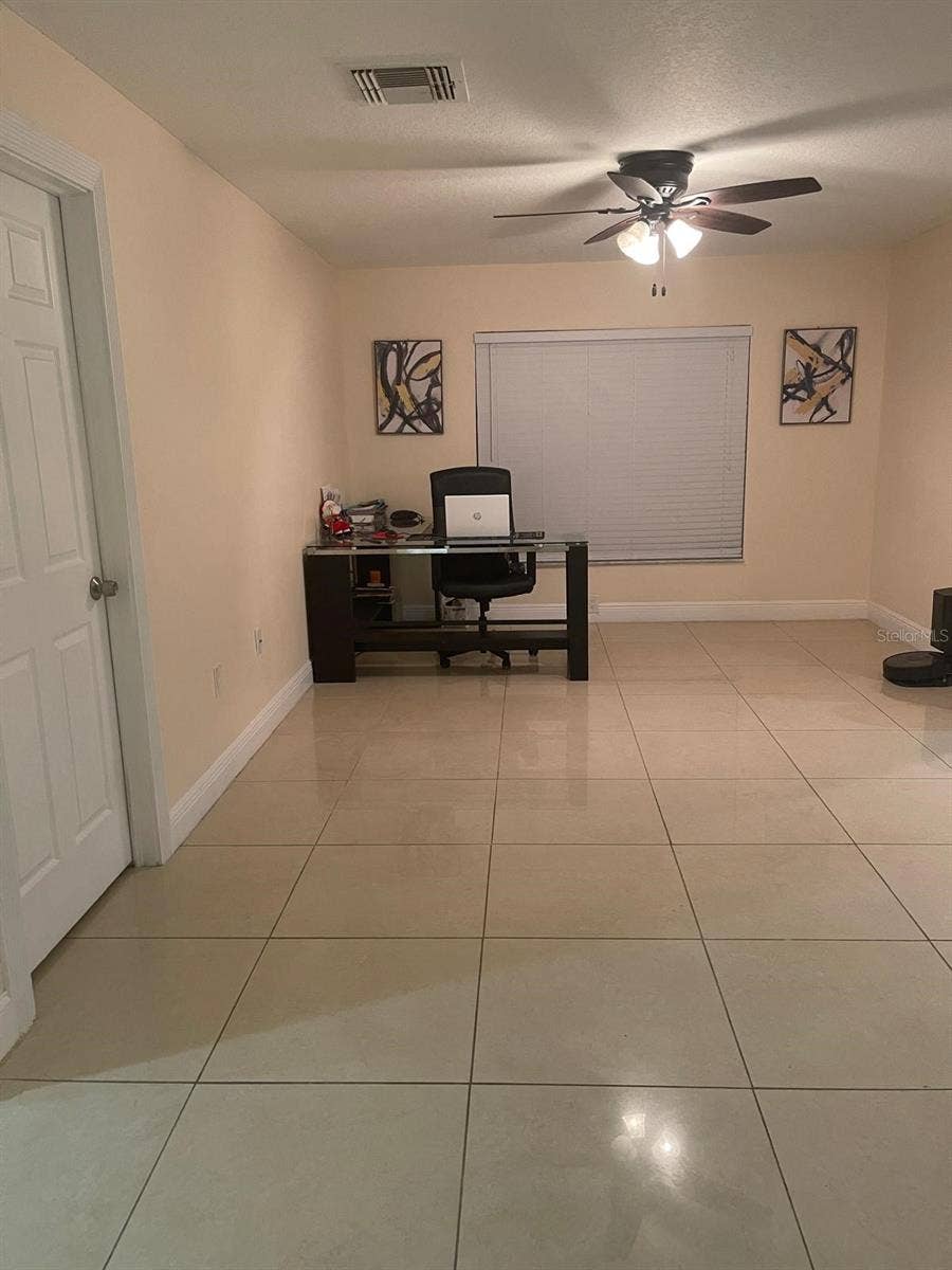 6004 HARDROCK CIRCLE, Orlando, FL 32819 6004 HARDROCK CIRCLE, Orlando, FL 32819