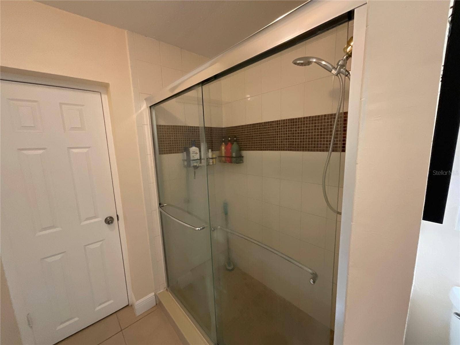 6004 HARDROCK CIRCLE, Orlando, FL 32819 BATHROOM 2