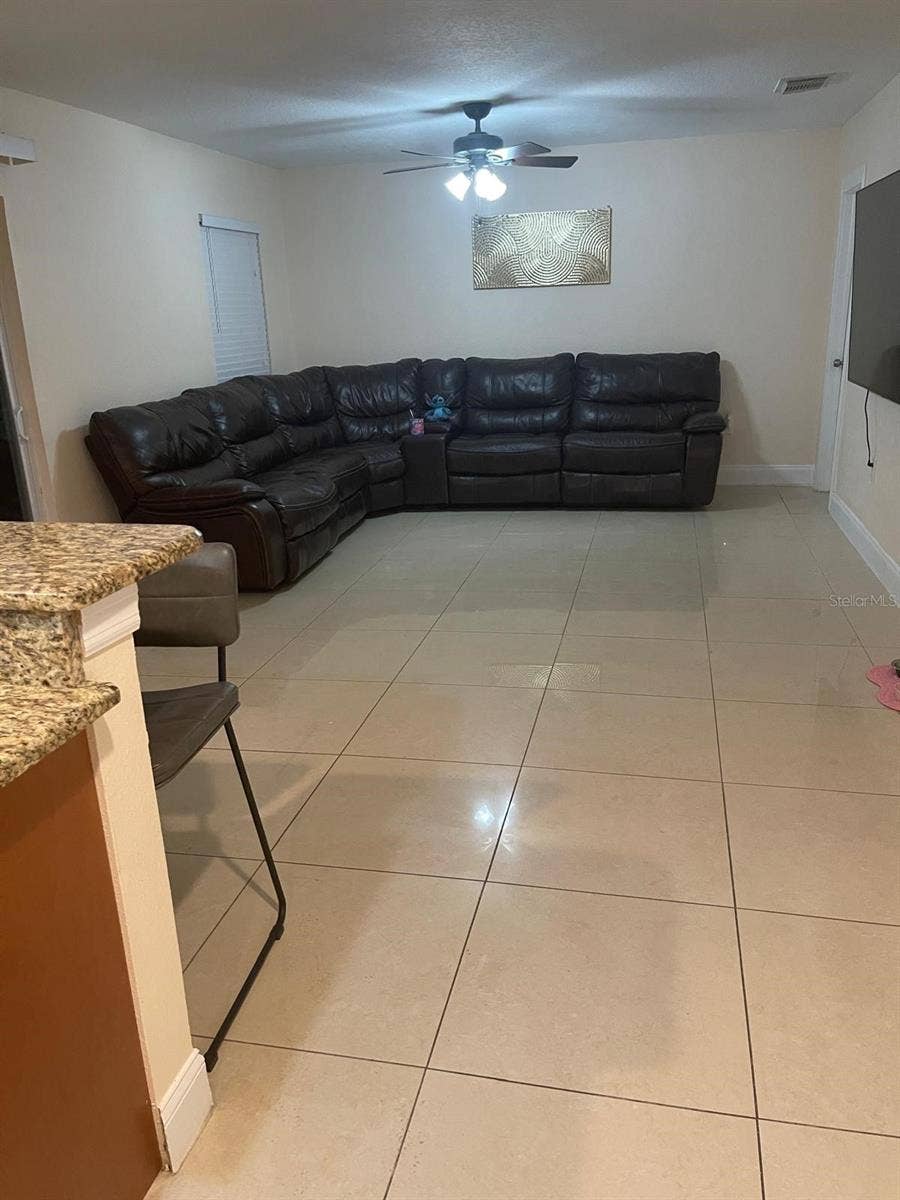 6004 HARDROCK CIRCLE, Orlando, FL 32819 FAMILY