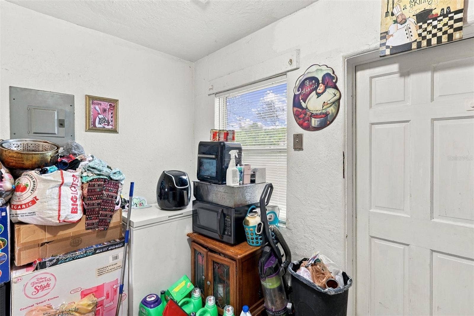 2410 MYRTLE AVENUE, Mims, FL 32754 2410 MYRTLE AVENUE, Mims, FL 32754