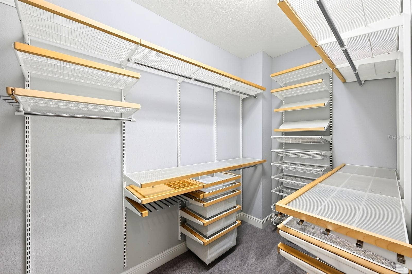 14061 WALCOTT AVENUE, Orlando, FL 32827 Custom walk-in closet.