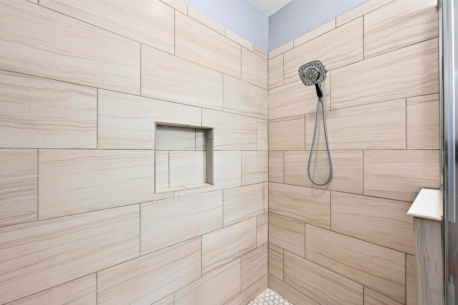 14061 WALCOTT AVENUE, Orlando, FL 32827 Tiled walk-in shower.