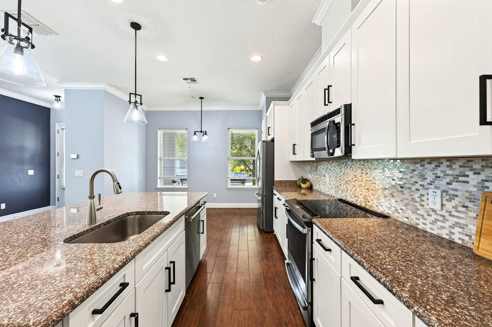14061 WALCOTT AVENUE, Orlando, FL 32827 Upgraded Kitchen.