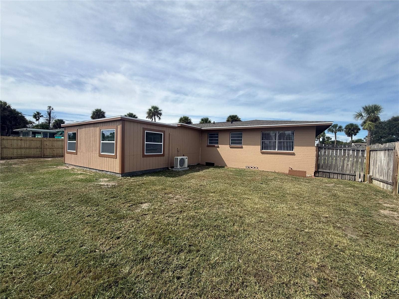 1259 BEL AIRE DRIVE, Daytona Beach, FL 32118