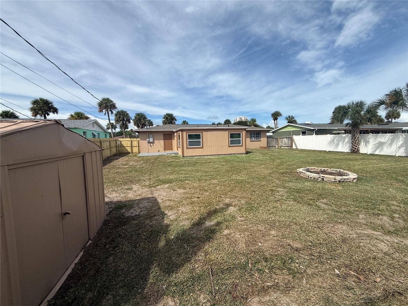 1259 BEL AIRE DRIVE, Daytona Beach, FL 32118