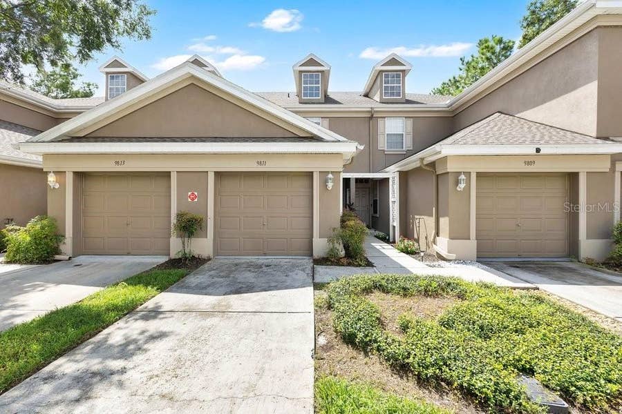 Property photo for 9811 FAN PALM WAY, Tampa, FL