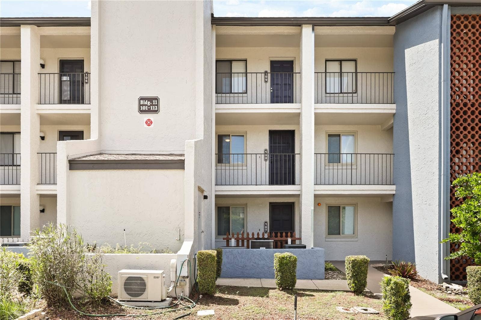 11 ESCONDIDO CIRCLE, #108, Altamonte Springs, FL 32701 11 ESCONDIDO CIRCLE, #108, Altamonte Springs, FL 32701