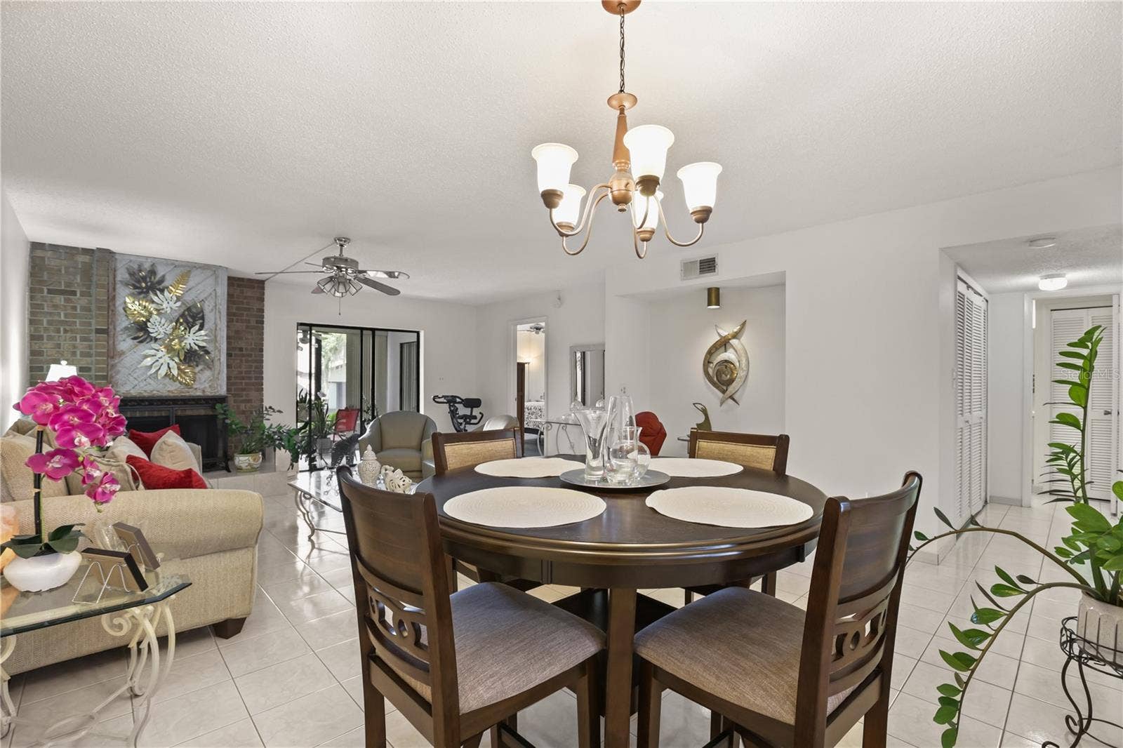 11 ESCONDIDO CIRCLE, #108, Altamonte Springs, FL 32701 11 ESCONDIDO CIRCLE, #108, Altamonte Springs, FL 32701