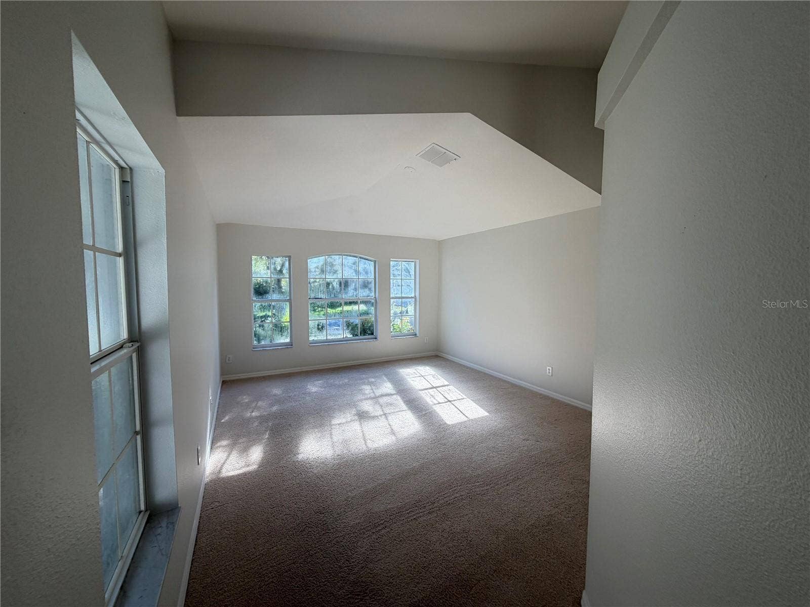 16005 STAGS LEAP DRIVE, Lutz, FL 33559