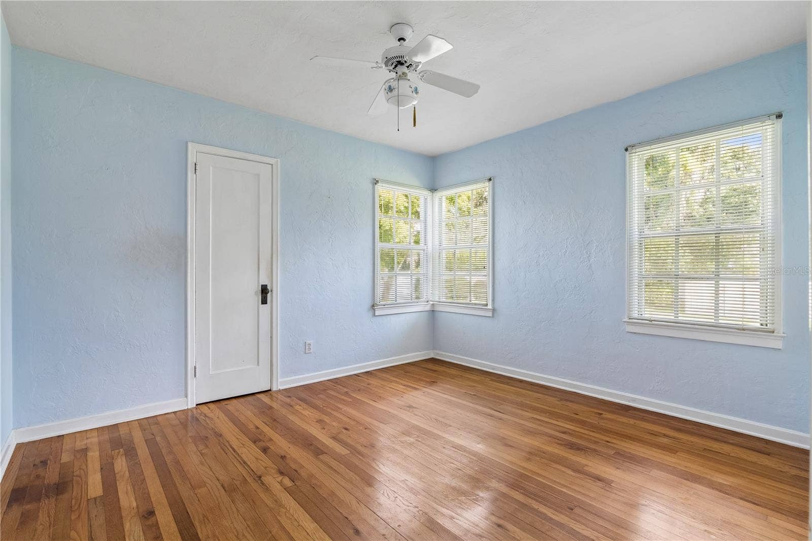 1125 GUERNSEY STREET, Orlando, FL 32804 1125 GUERNSEY STREET, Orlando, FL 32804