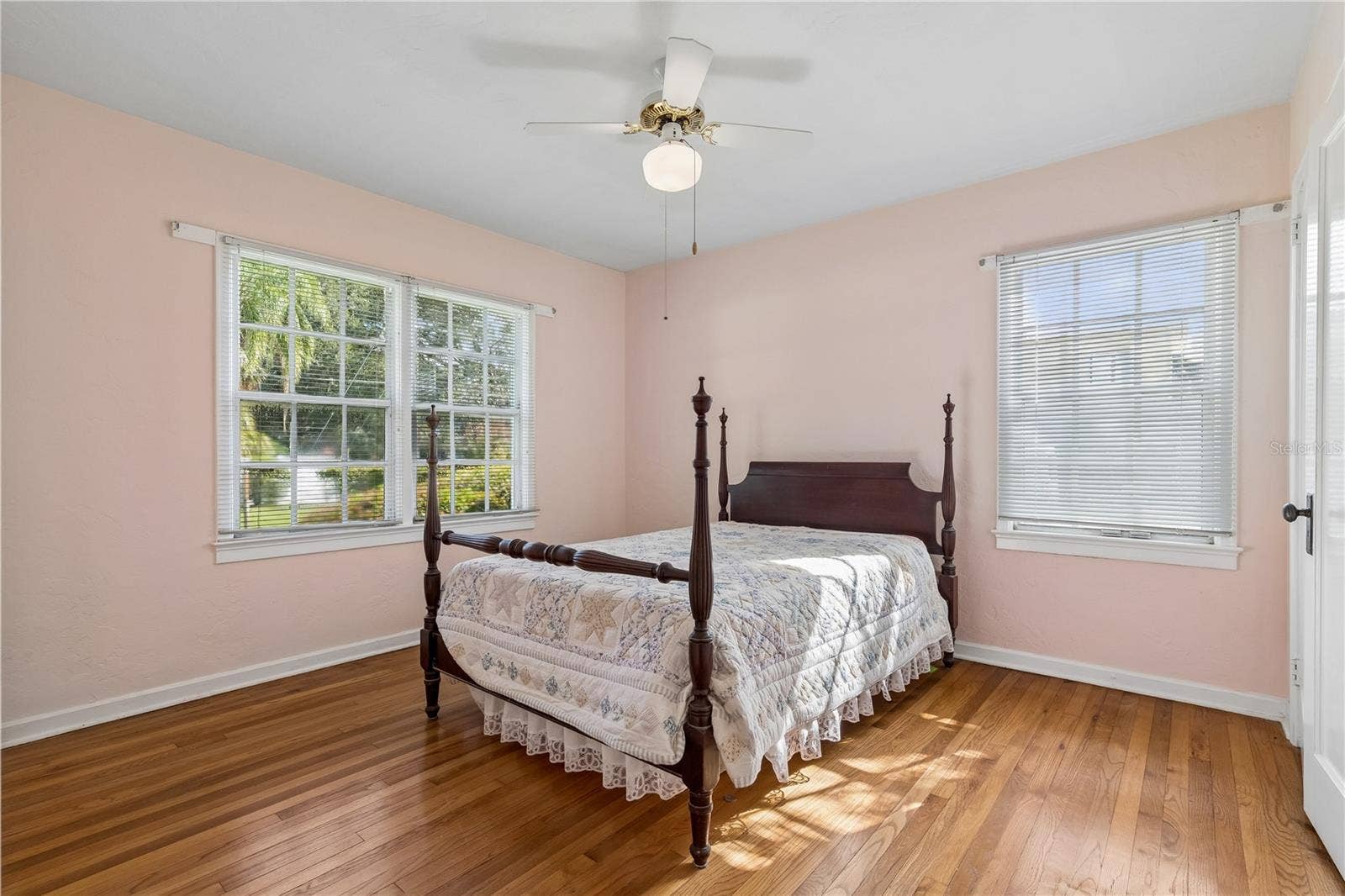 1125 GUERNSEY STREET, Orlando, FL 32804 1125 GUERNSEY STREET, Orlando, FL 32804