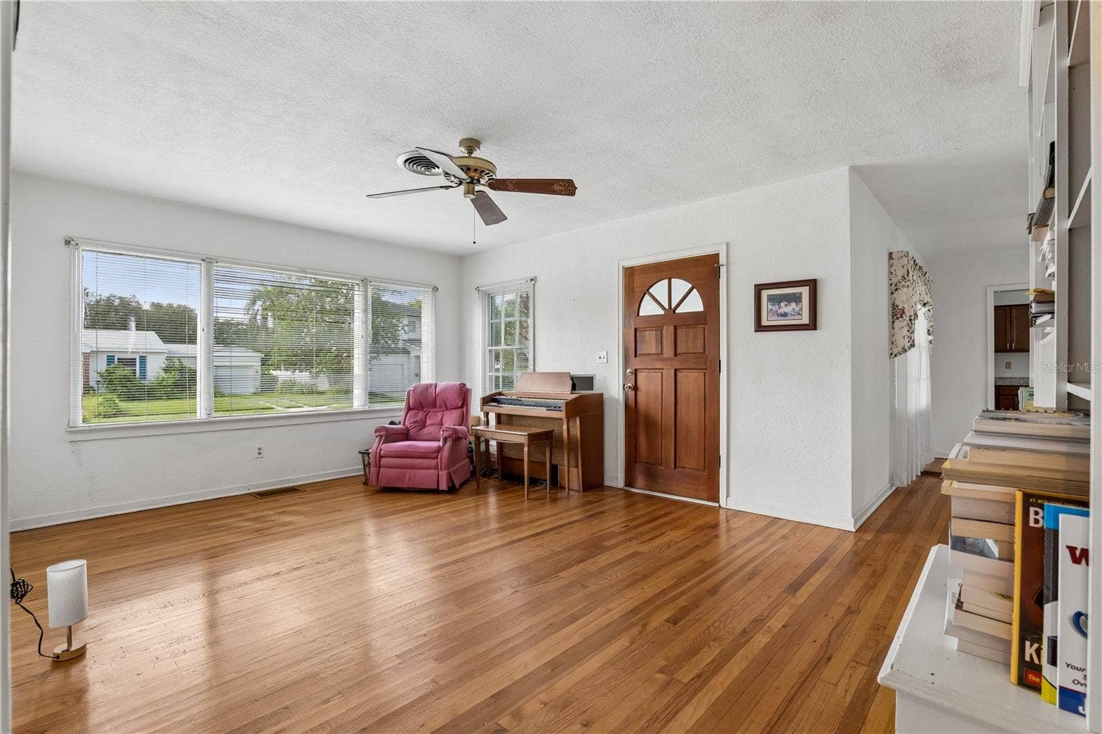 1125 GUERNSEY STREET, Orlando, FL 32804 1125 GUERNSEY STREET, Orlando, FL 32804