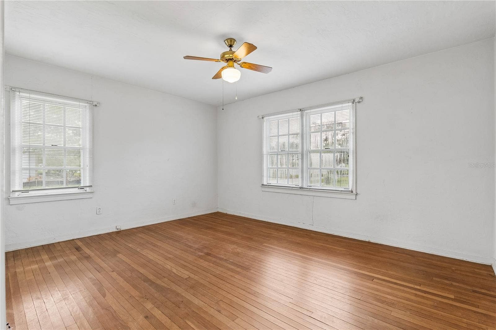 1125 GUERNSEY STREET, Orlando, FL 32804 1125 GUERNSEY STREET, Orlando, FL 32804