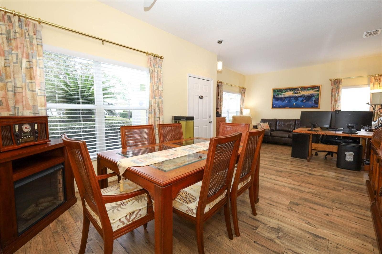 2936 CEDAR GLEN PLACE, Oviedo, FL 32765 2936 CEDAR GLEN PLACE, Oviedo, FL 32765