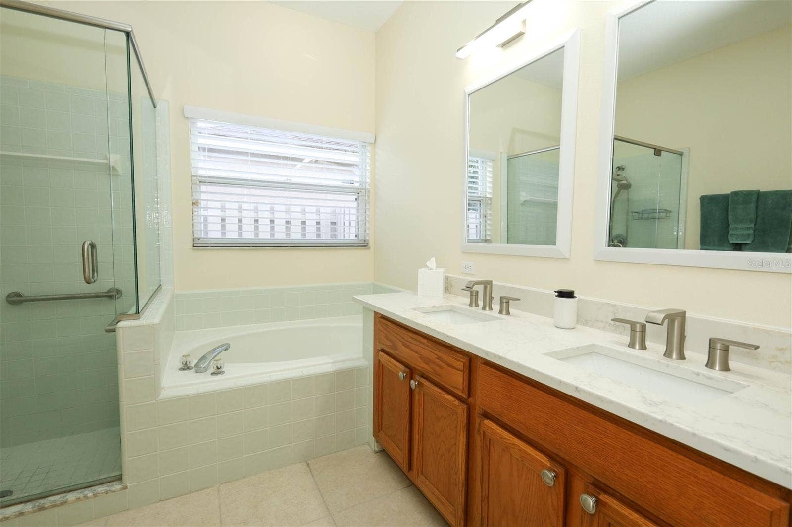 2936 CEDAR GLEN PLACE, Oviedo, FL 32765 2936 CEDAR GLEN PLACE, Oviedo, FL 32765