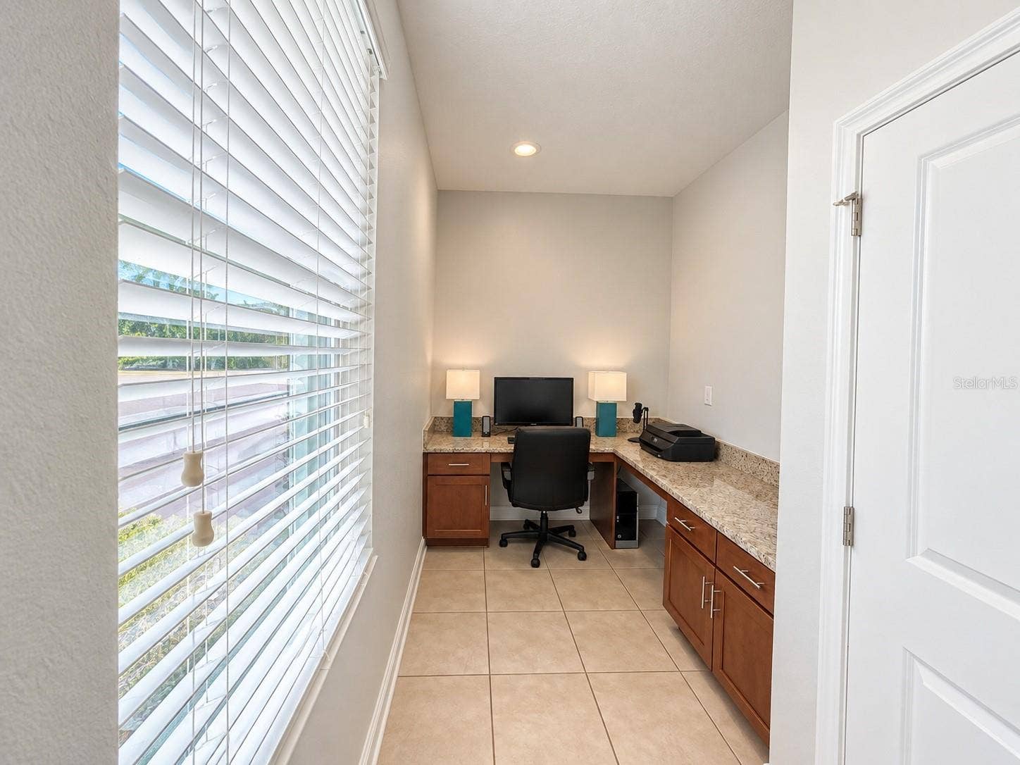 1516 BUNKER DRIVE, Davenport, FL 33896 Media/Office space conveniently located on the first floor.