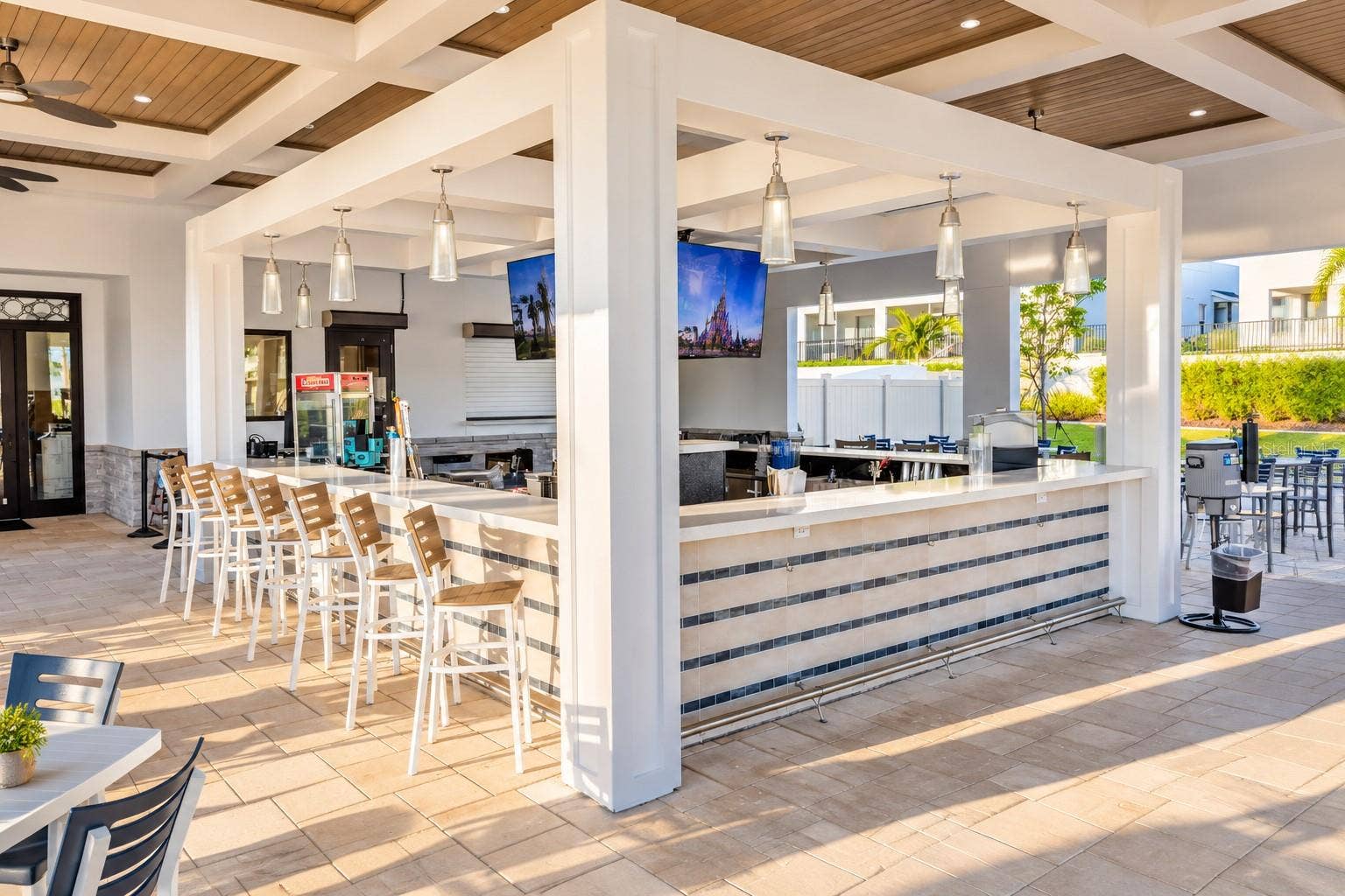 1516 BUNKER DRIVE, Davenport, FL 33896 Exclusive access to the Oasis Club.