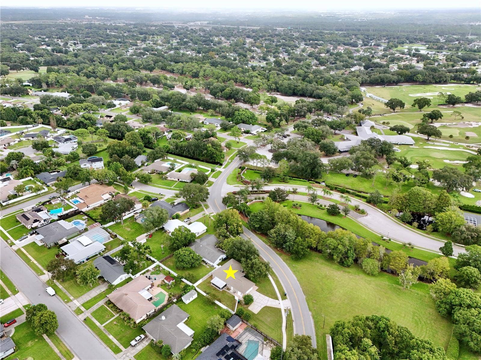 8611 EL PRADO AVENUE, Orlando, FL 32825 8611 EL PRADO AVENUE, Orlando, FL 32825