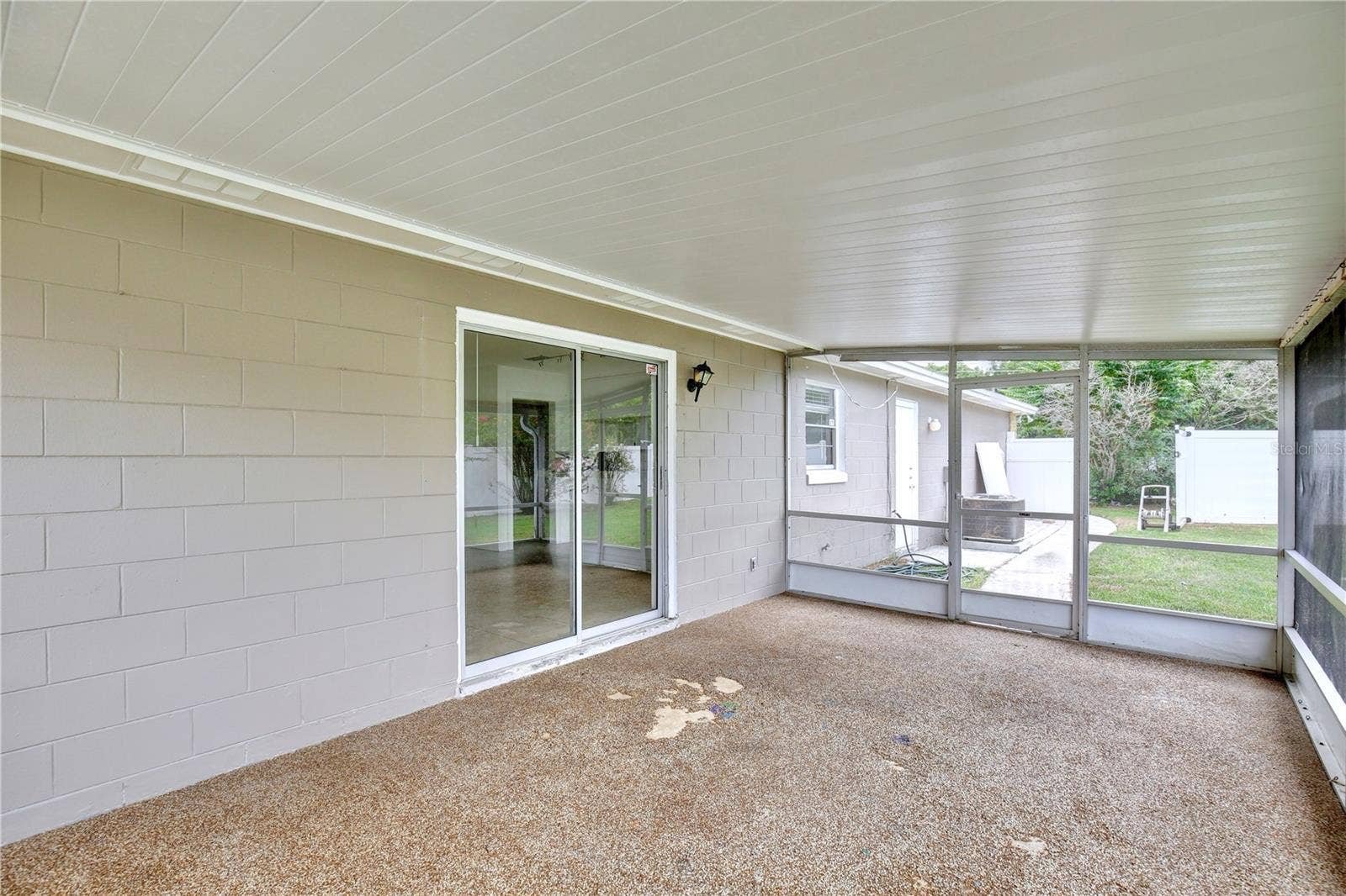 8611 EL PRADO AVENUE, Orlando, FL 32825 8611 EL PRADO AVENUE, Orlando, FL 32825