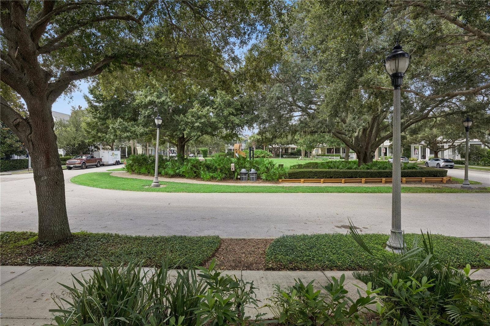 1362 UNION CLUB DRIVE, Winter Garden, FL 34787 Serene park view from front porch