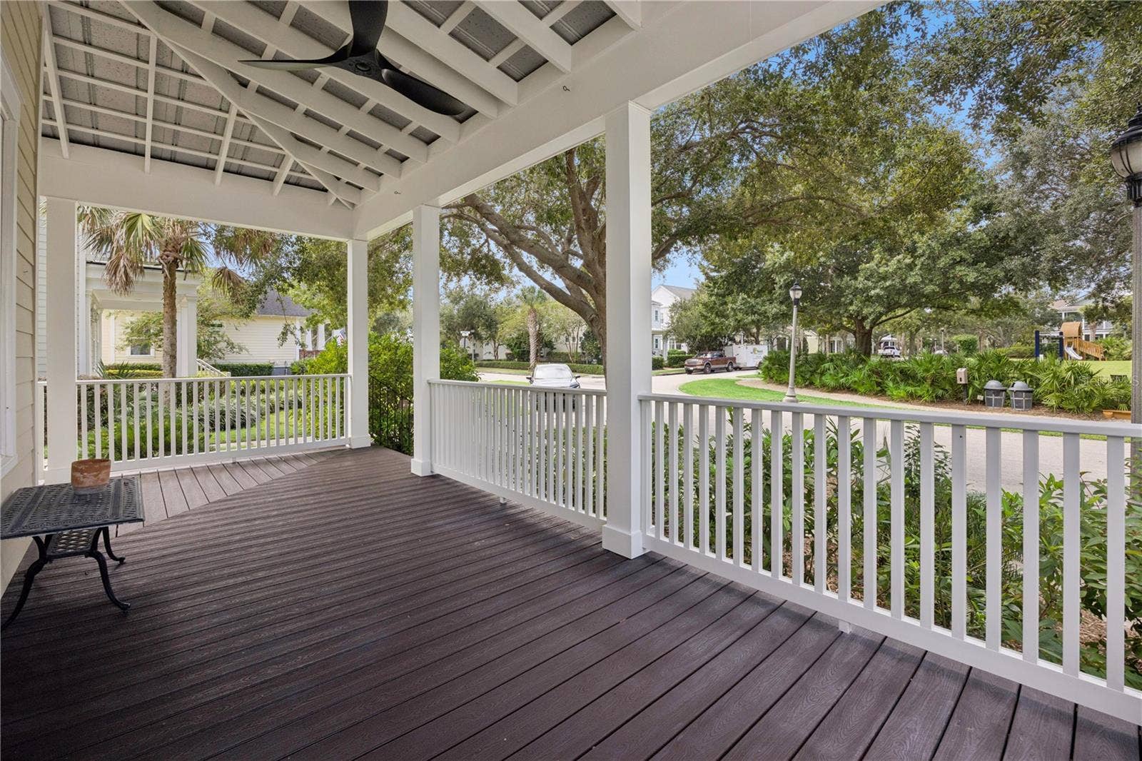 1362 UNION CLUB DRIVE, Winter Garden, FL 34787 Spacious front porch overlooking park
