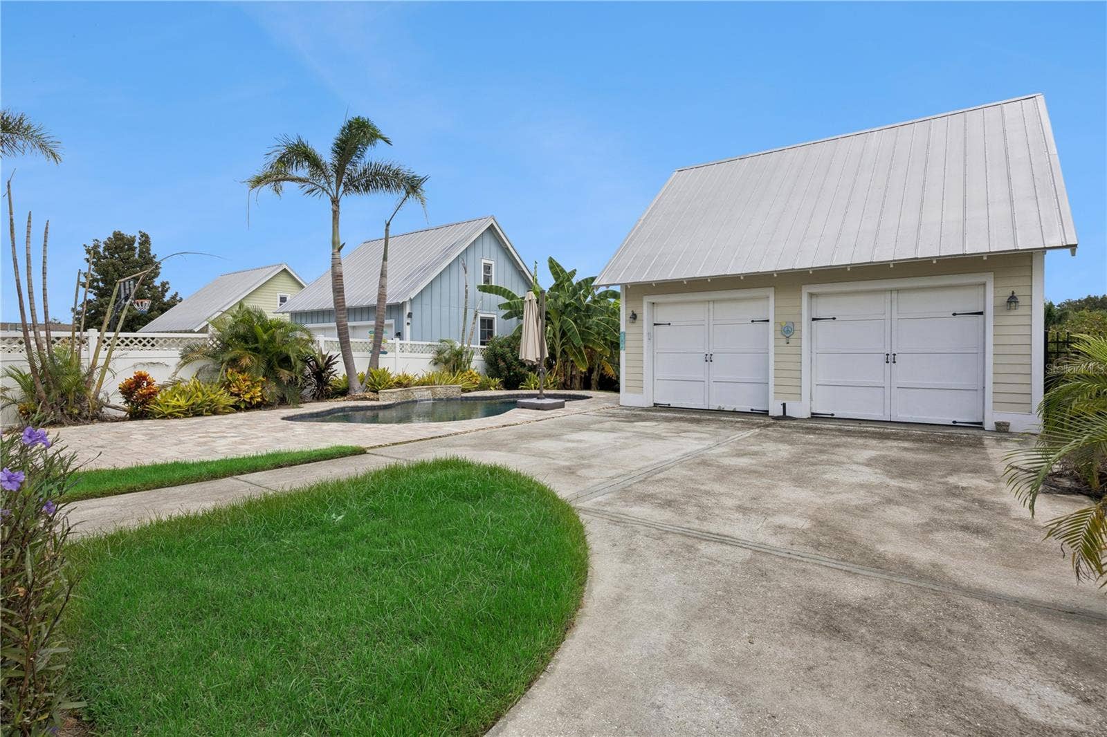 1362 UNION CLUB DRIVE, Winter Garden, FL 34787 Plenty of parking