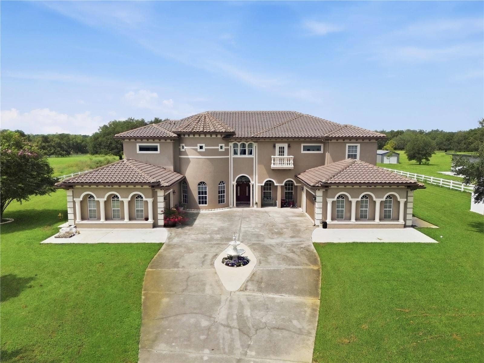 19313 EAGLE RUN, Groveland, FL 34736 19313 EAGLE RUN, Groveland, FL 34736