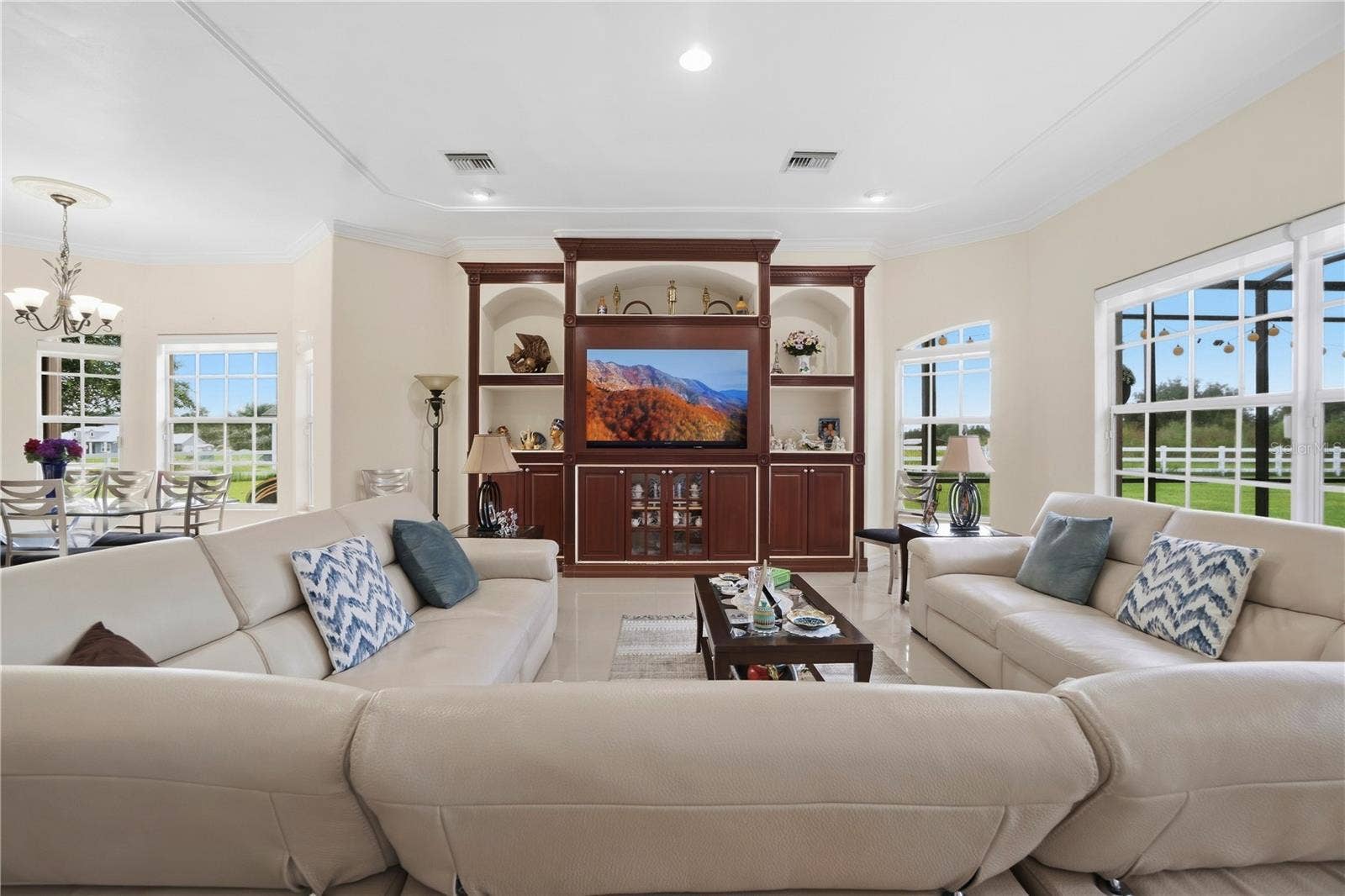 19313 EAGLE RUN, Groveland, FL 34736 19313 EAGLE RUN, Groveland, FL 34736