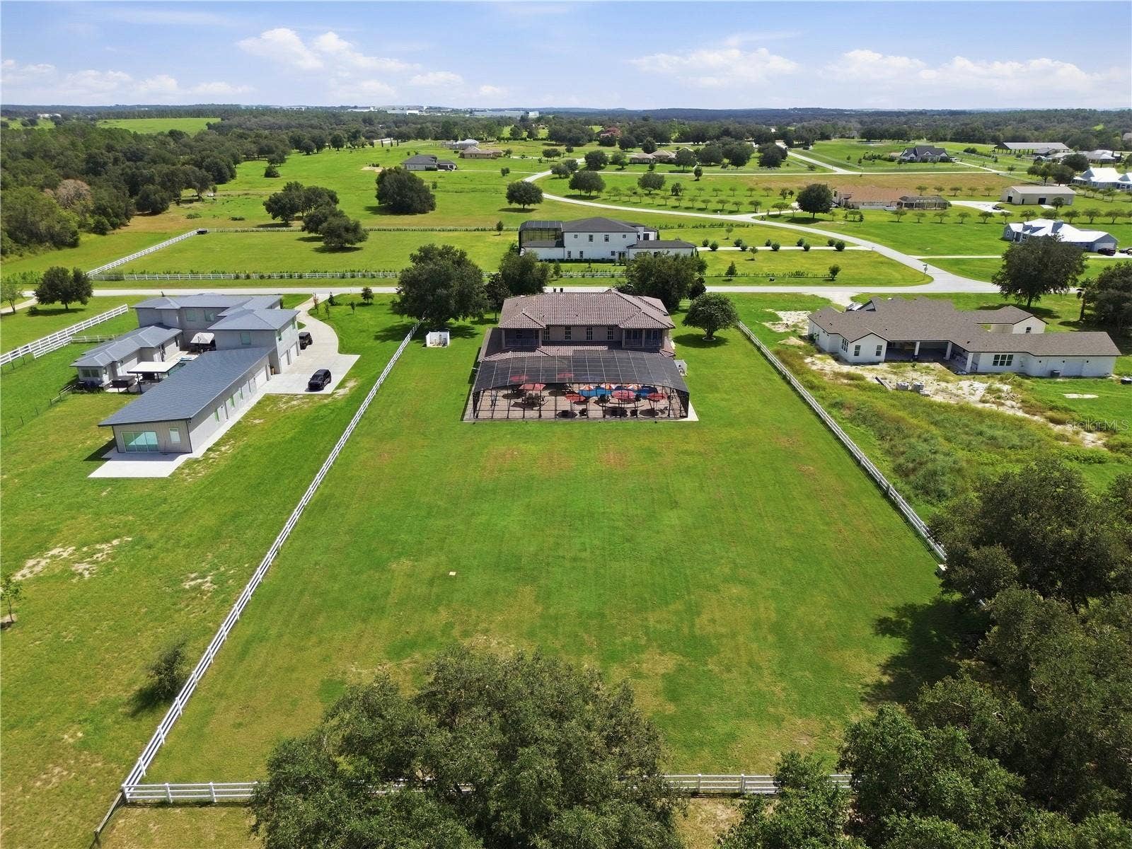 19313 EAGLE RUN, Groveland, FL 34736 19313 EAGLE RUN, Groveland, FL 34736