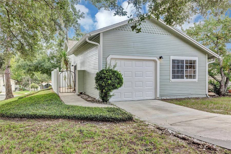 Property photo for 568 ABINGTON COURT, Apopka, FL