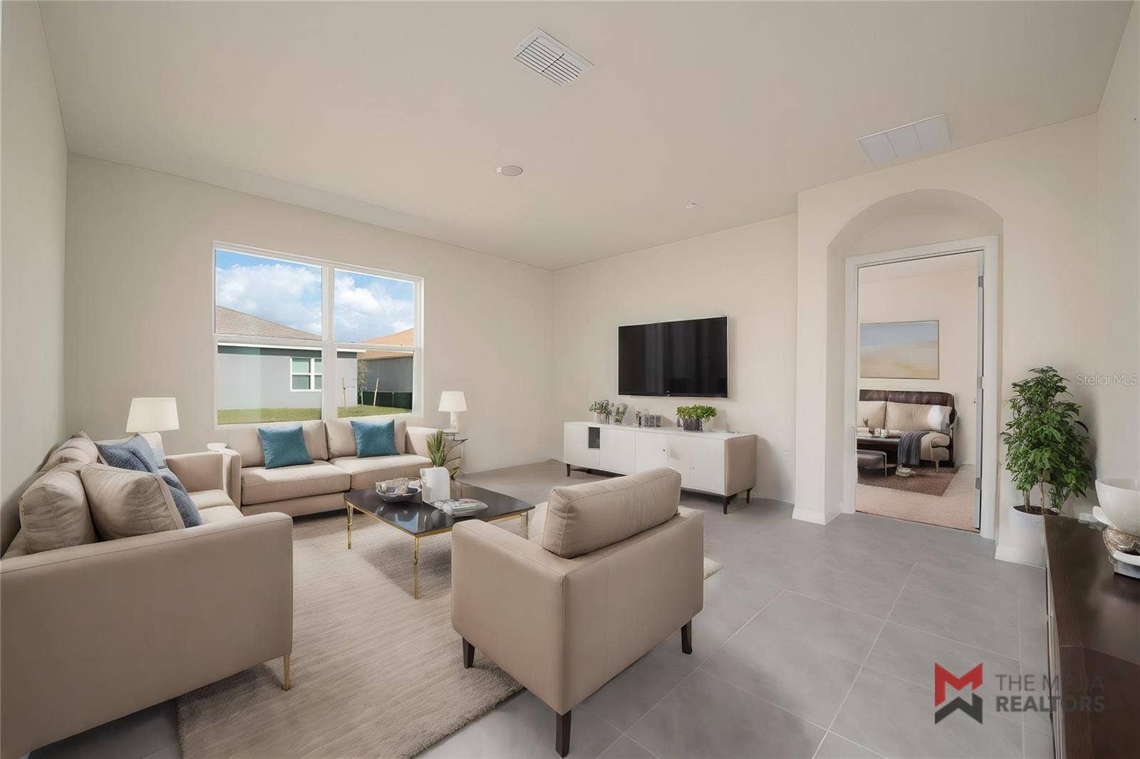 2723 SUNKISSED DRIVE, St Cloud, FL 34771 Staged Family Room