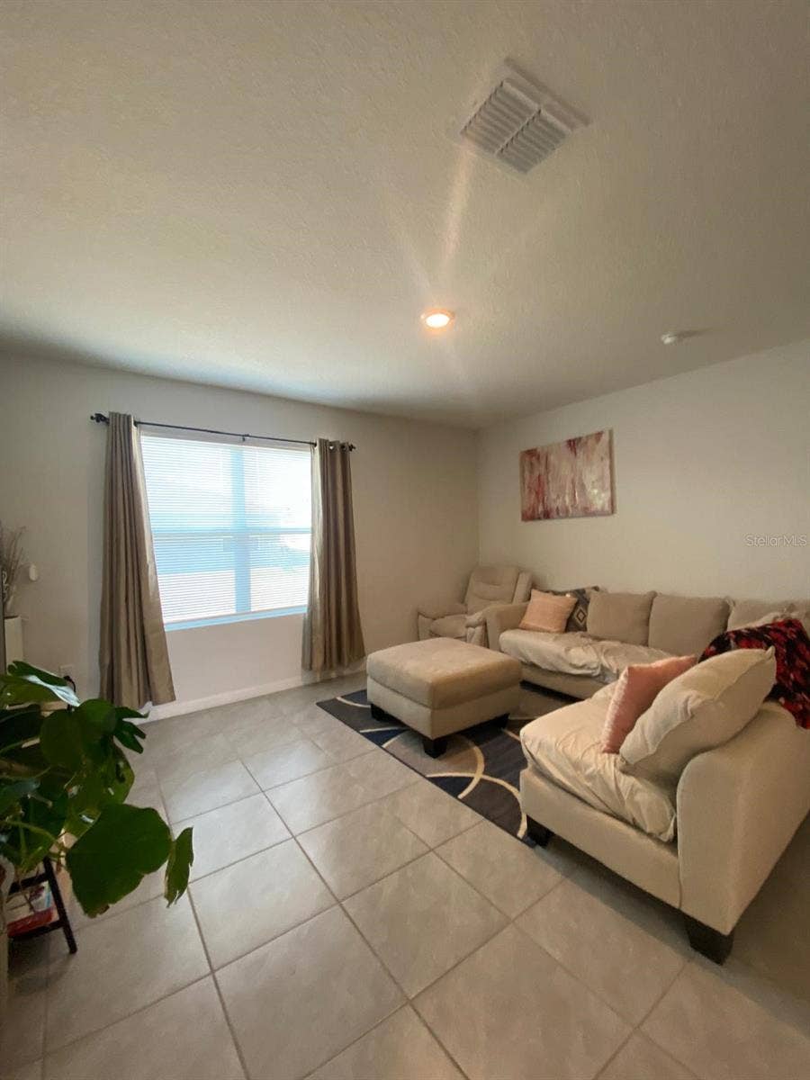 2723 SUNKISSED DRIVE, St Cloud, FL 34771 2723 SUNKISSED DRIVE, St Cloud, FL 34771