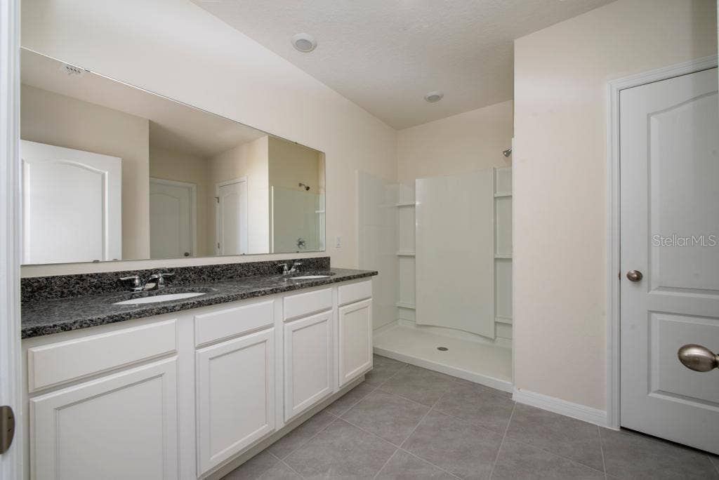 2723 SUNKISSED DRIVE, St Cloud, FL 34771 Master Bathroom