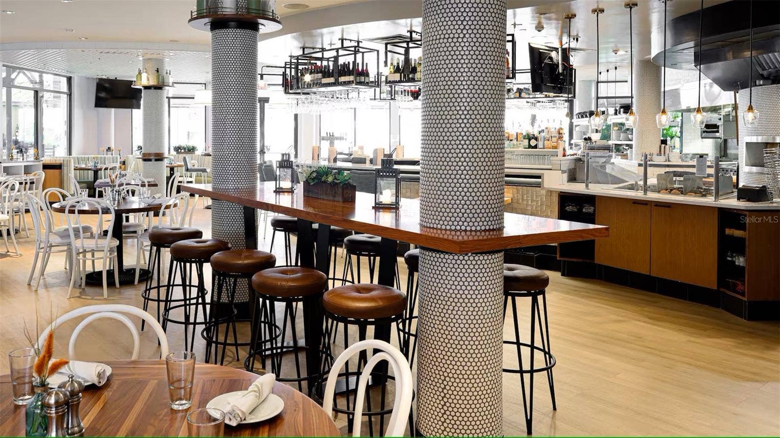 225 CELEBRATION PLACE, #212, Kissimmee, FL 34747 Quality On-Site Restaurant "The Wilson" with both Indoor and Outdoor Seating Overlooking the POOL!