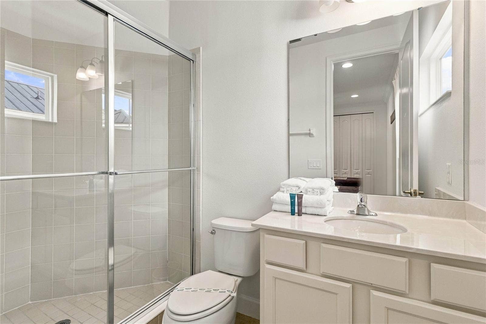 1472 FAIRVIEW CIR, Kissimmee, FL 34747 1472 FAIRVIEW CIR, Kissimmee, FL 34747
