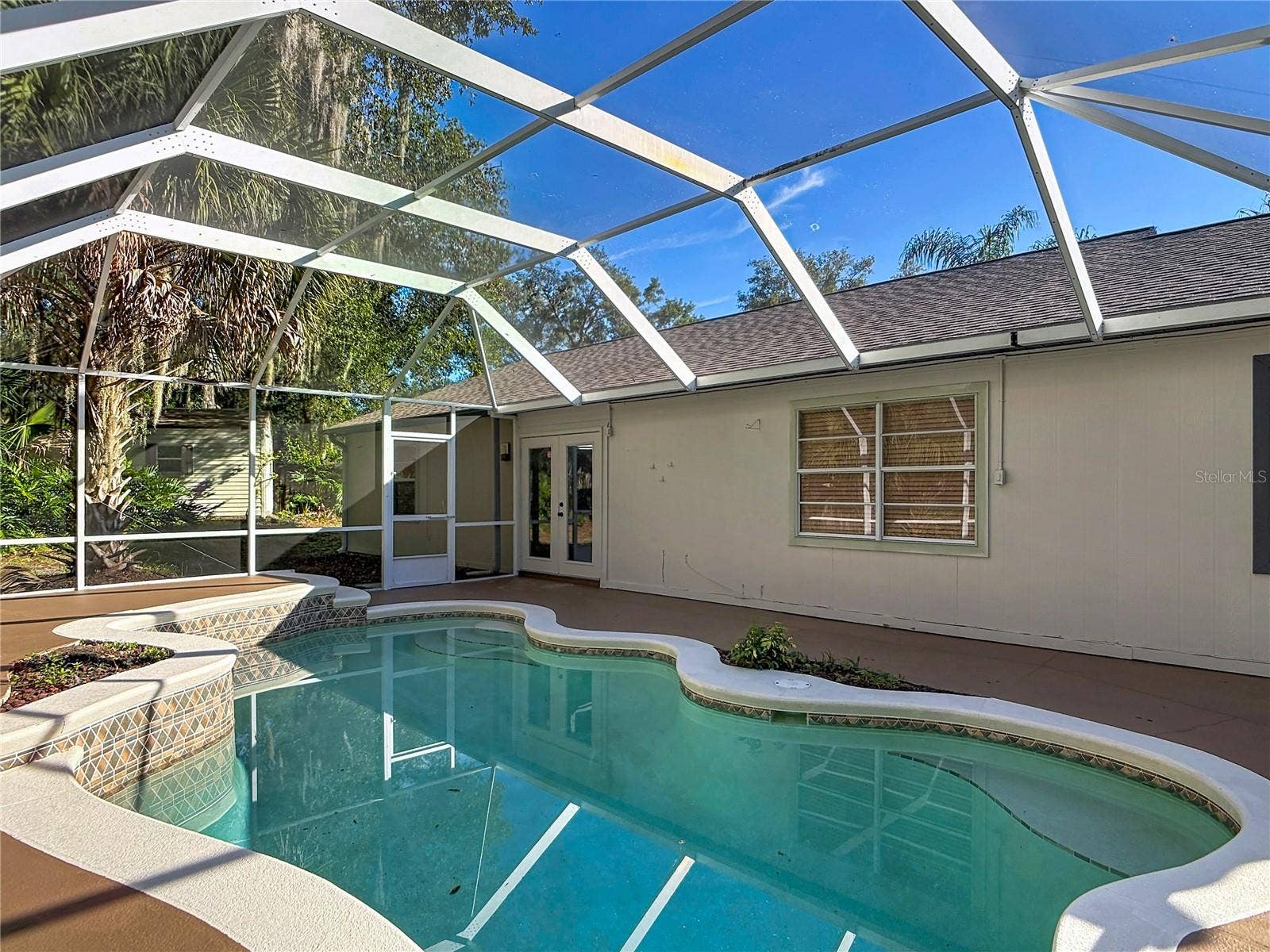 1056 SHADY HOLLOW DRIVE, Deland, FL 32724 1056 SHADY HOLLOW DRIVE, Deland, FL 32724