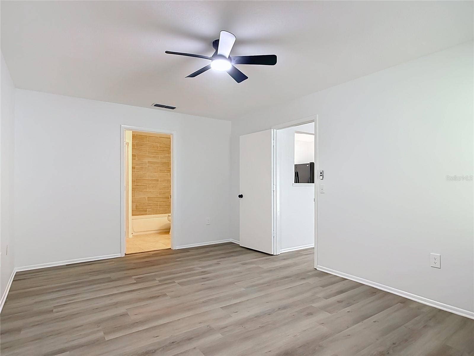 1056 SHADY HOLLOW DRIVE, Deland, FL 32724 Master bedroom