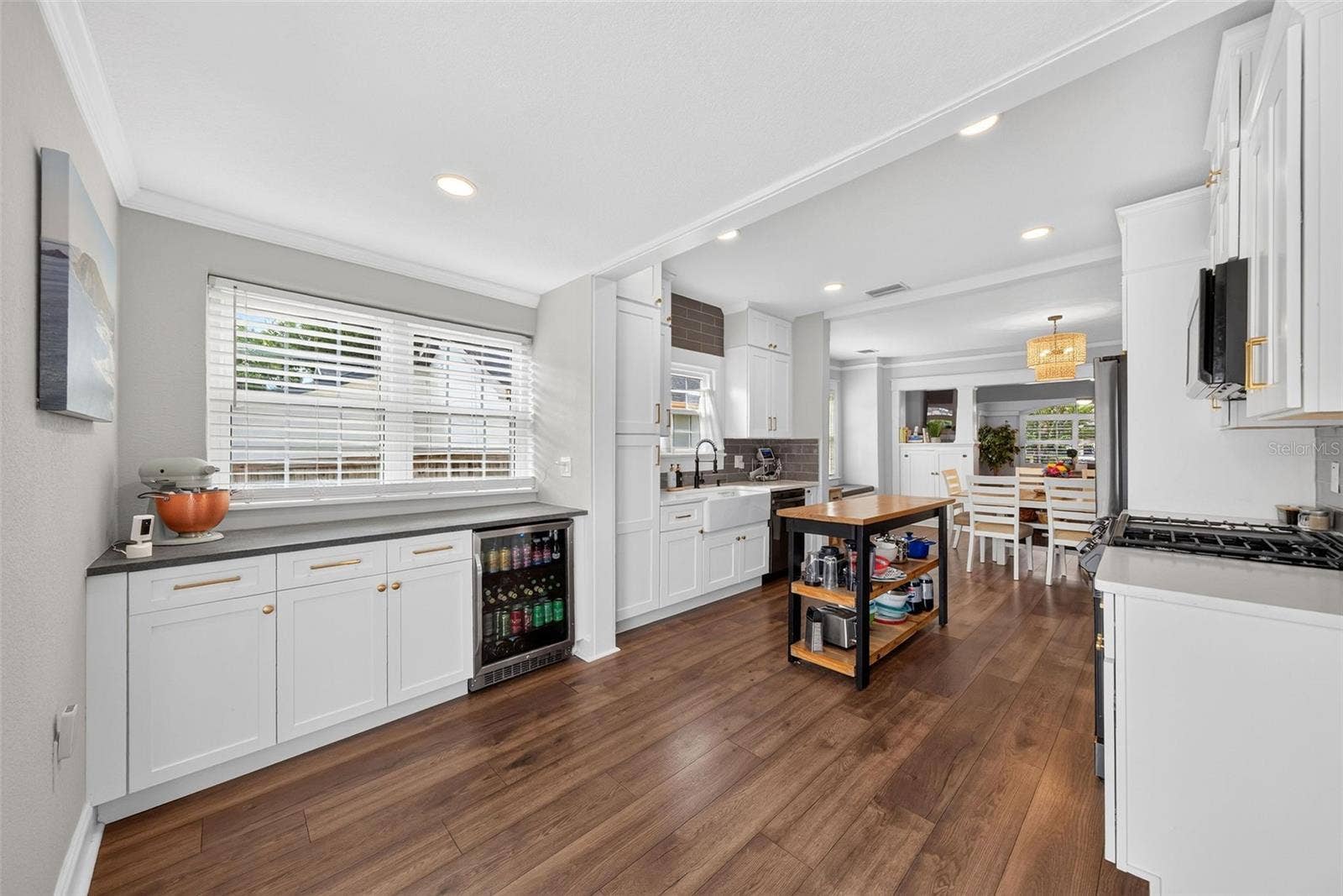1625 S EOLA DRIVE, Orlando, FL 32806 1625 S EOLA DRIVE, Orlando, FL 32806