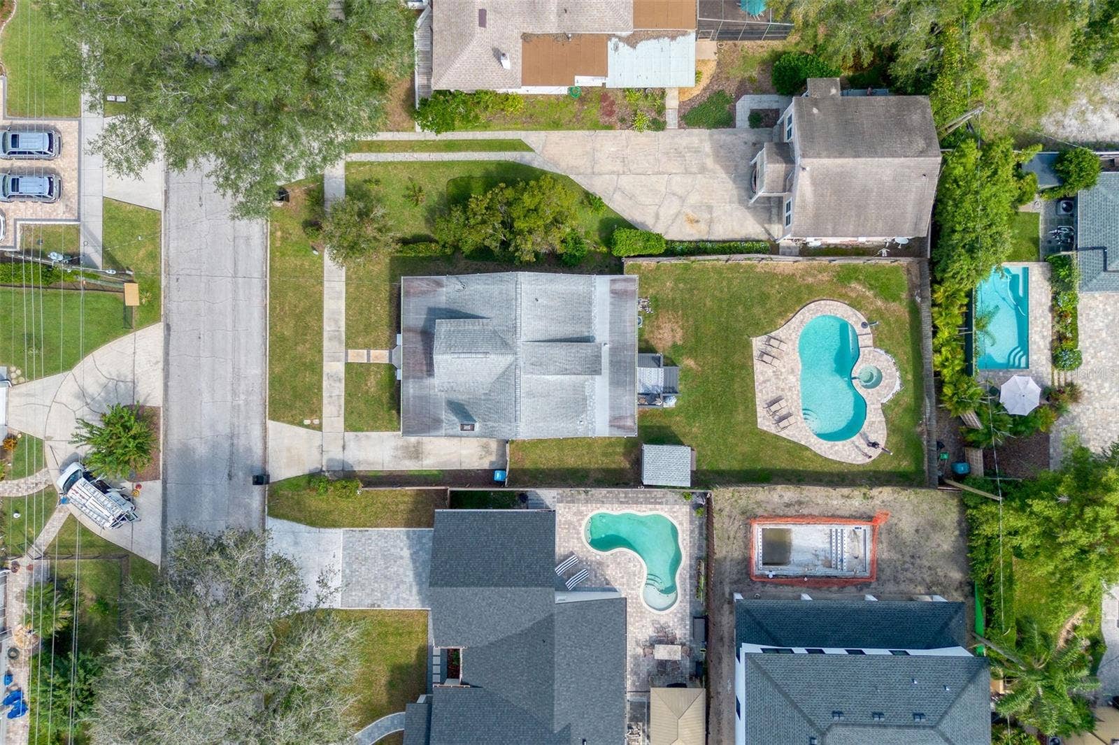1625 S EOLA DRIVE, Orlando, FL 32806 1625 S EOLA DRIVE, Orlando, FL 32806