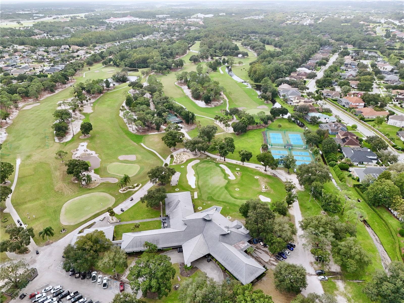 8580 EL PRADO AVENUE, Orlando, FL 32825 8580 EL PRADO AVENUE, Orlando, FL 32825