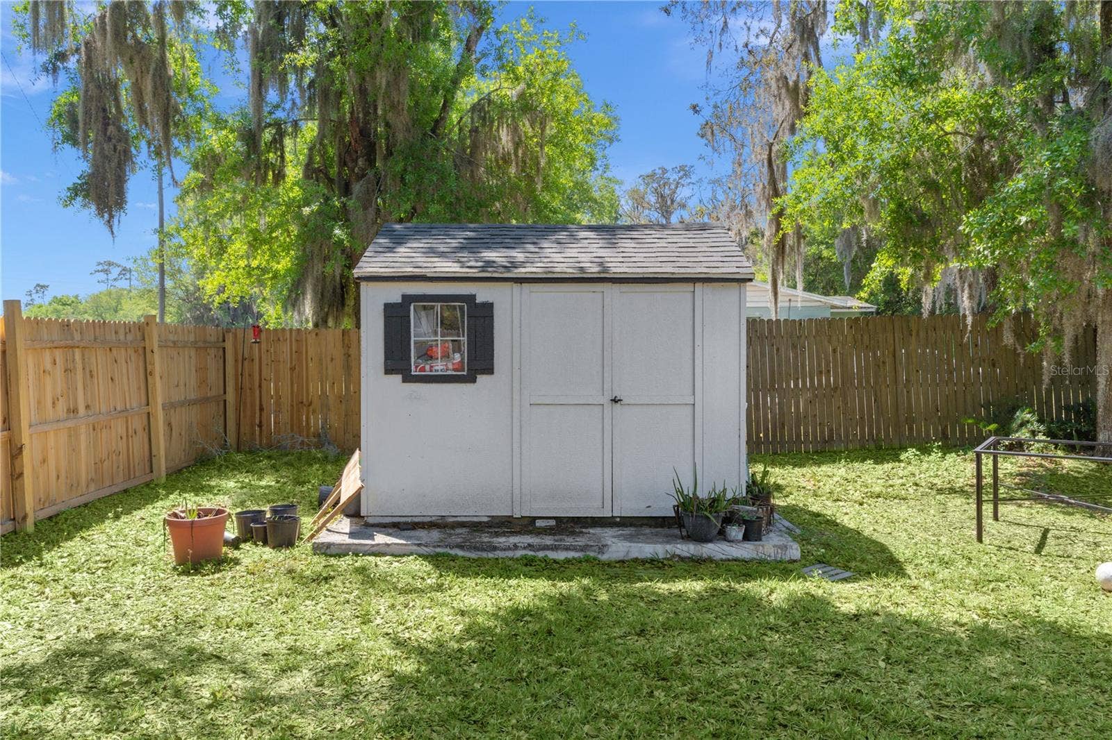 1124 N GRANT AVENUE, Mount Dora, FL 32757 storage shed