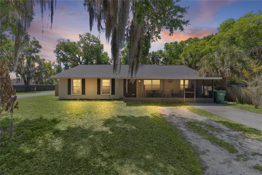 Property photo for 1124 N GRANT AVENUE, Mount Dora, FL