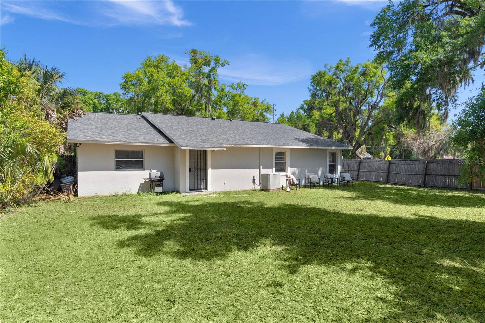 1124 N GRANT AVENUE, Mount Dora, FL 32757 1124 N GRANT AVENUE, Mount Dora, FL 32757