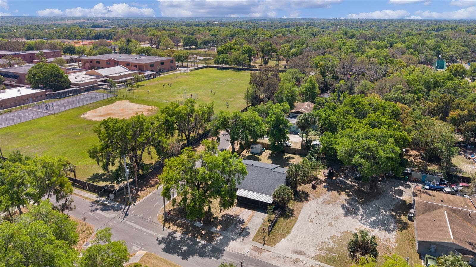 1124 N GRANT AVENUE, Mount Dora, FL 32757 1124 N GRANT AVENUE, Mount Dora, FL 32757
