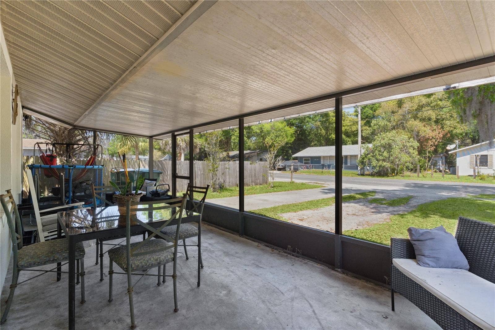 1124 N GRANT AVENUE, Mount Dora, FL 32757 1124 N GRANT AVENUE, Mount Dora, FL 32757