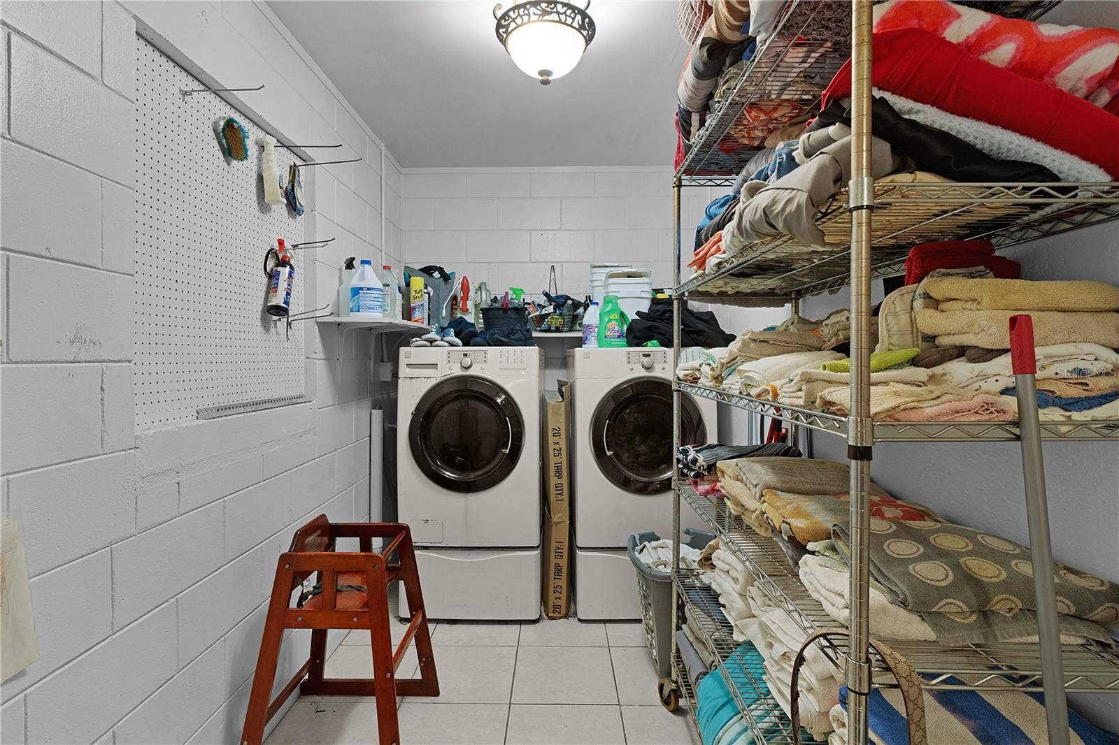 1124 N GRANT AVENUE, Mount Dora, FL 32757 1124 N GRANT AVENUE, Mount Dora, FL 32757