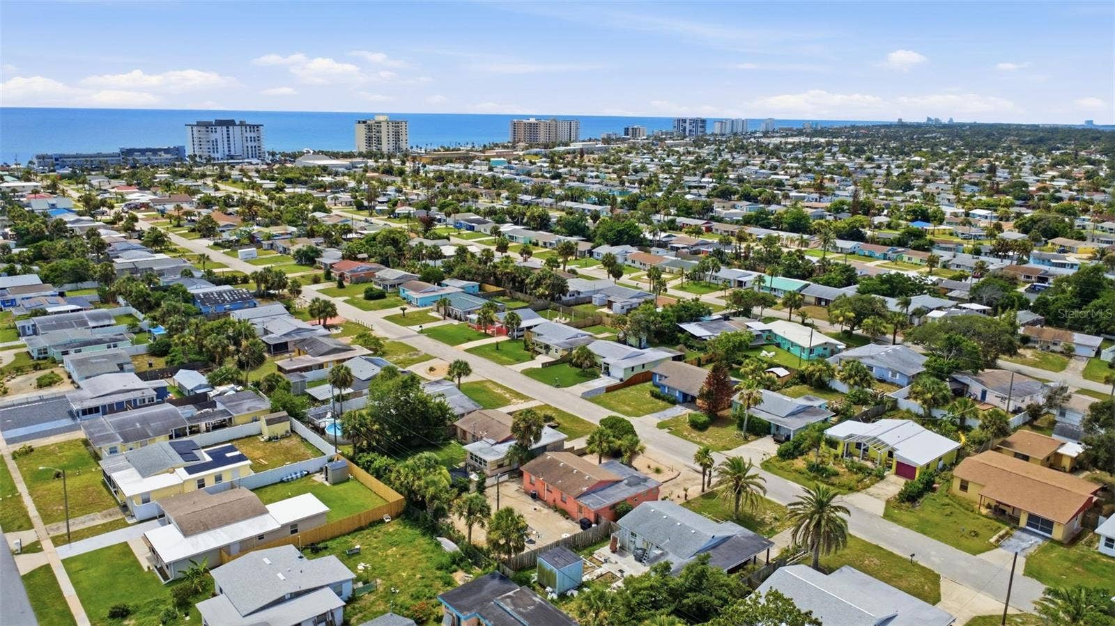 159 LAURIE DRIVE, Ormond Beach, FL 32176 1/3 mil to ocean and 1/4 to the river