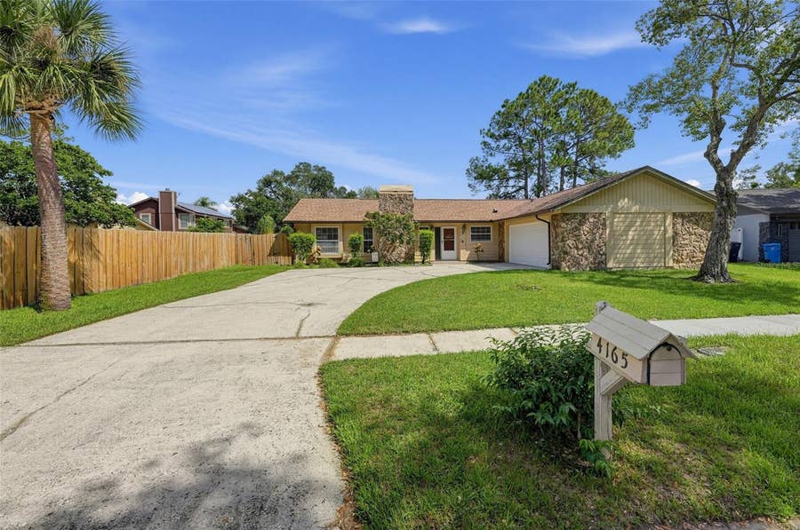 Property photo for 4165 ROLLING SPRINGS DRIVE, Tampa, FL