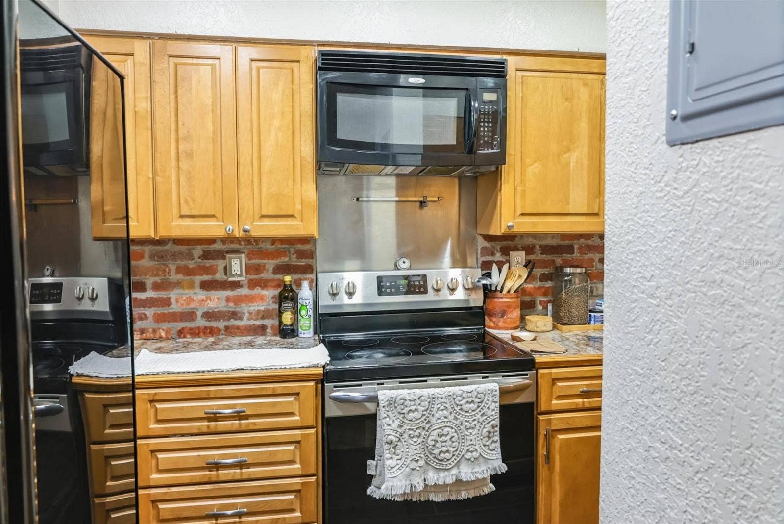 1541 NE 34TH COURT, #104, Oakland Park, FL 33334